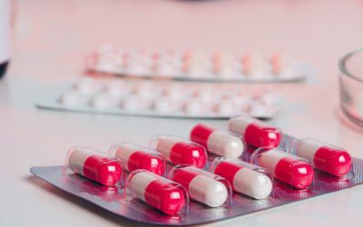 Antibiotic capsules